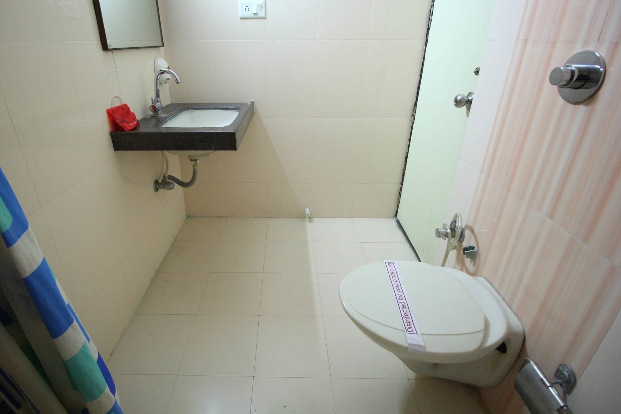 Oyo 4161 Hotel Shailly Inn Ahmedabad Esterno foto