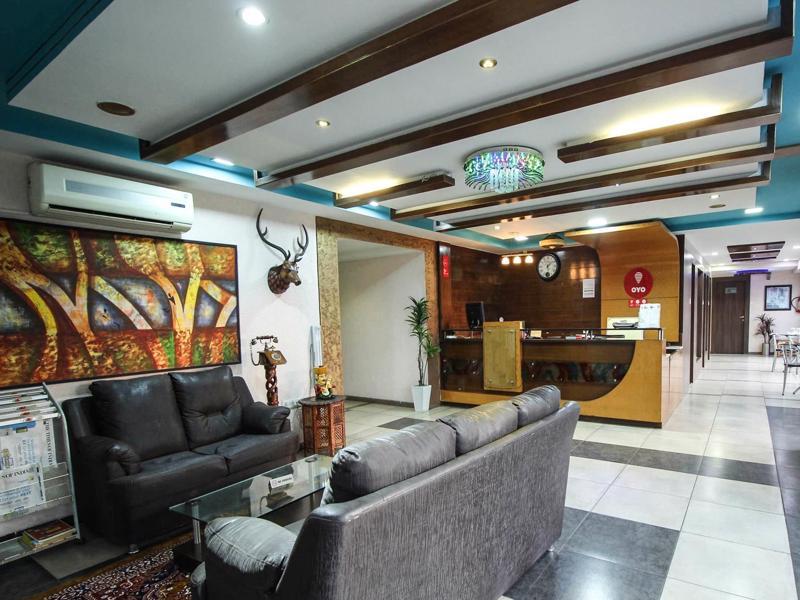 Oyo 4161 Hotel Shailly Inn Ahmedabad Esterno foto